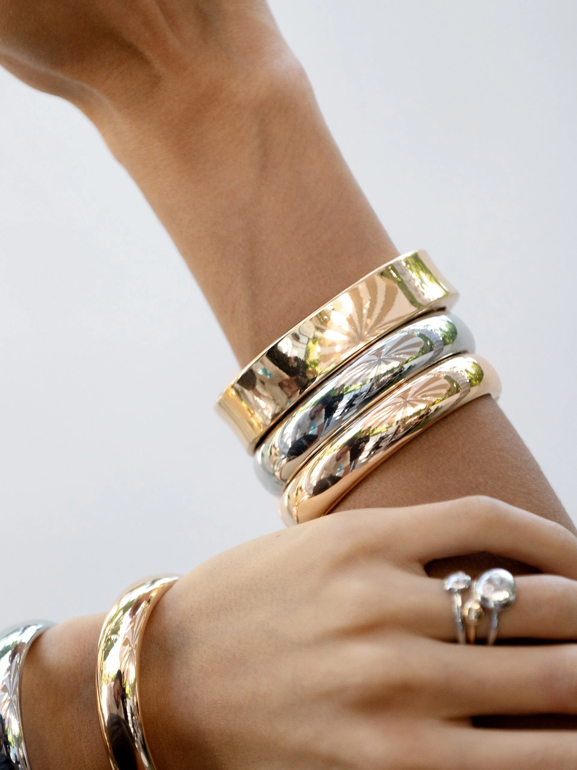 Squared Shine Bangle Bracelet - Image 7