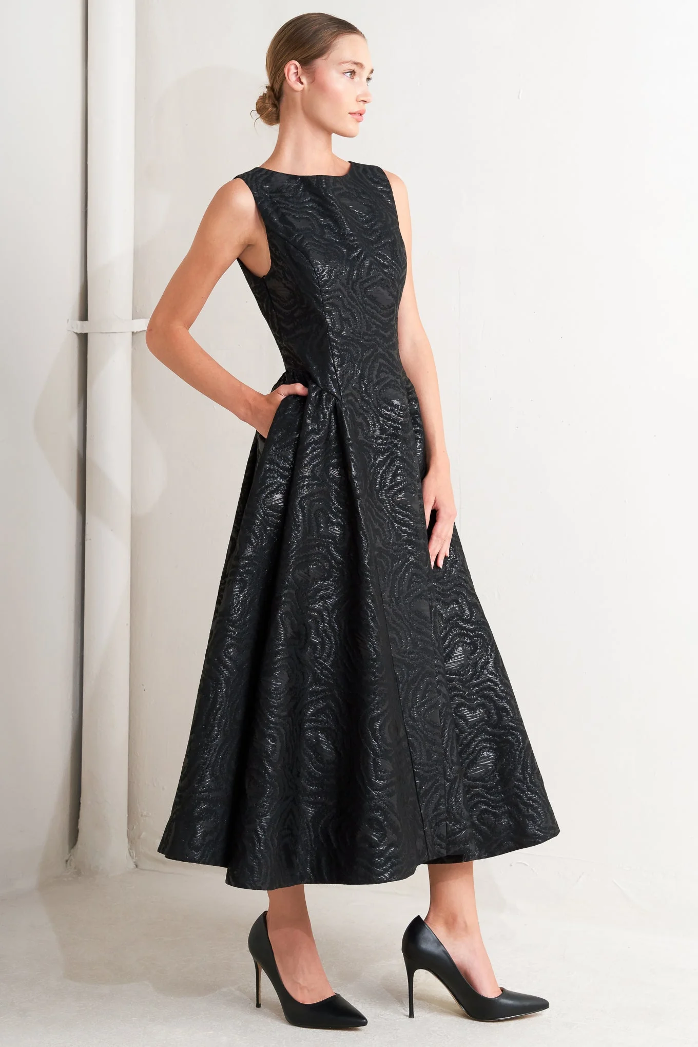 TEXTURED BLACK MIDI DRESS WITH OPEN BACK - FINAL SALE - Image 7