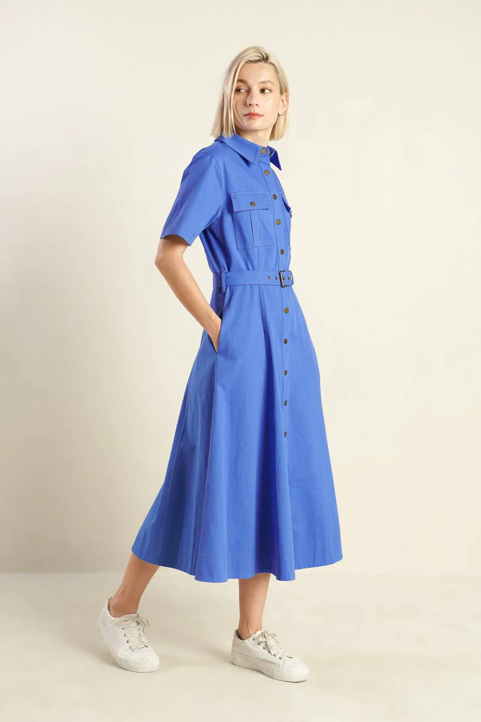 THE ESSENTIAL SHIRT DRESS - BLUE - Image 6