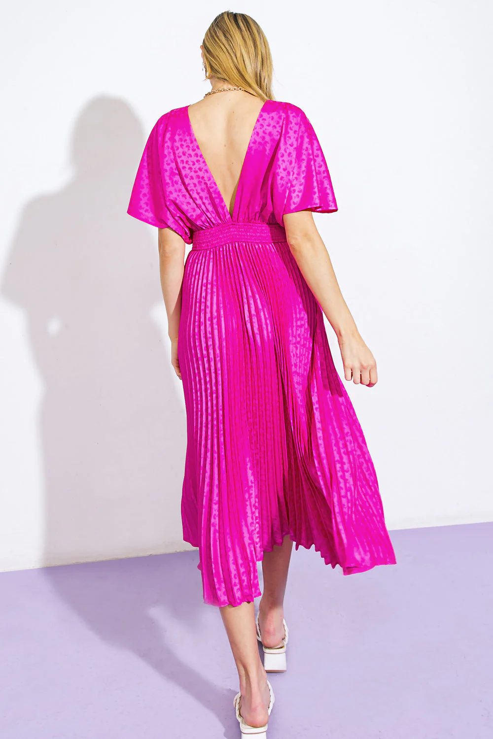 TIMELESS REPEAT - PLEATED SATIN MIDI DRESS - Image 3