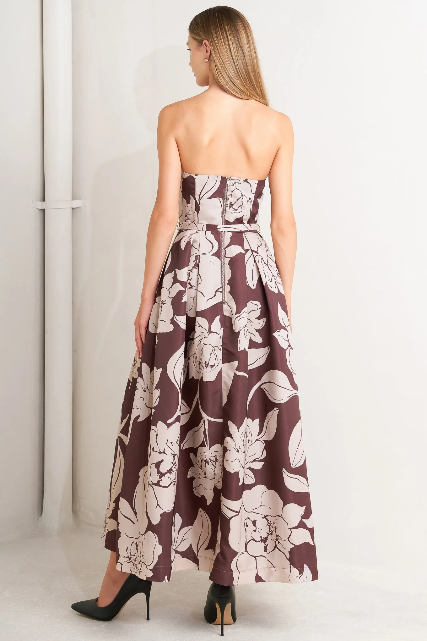 VINTAGE BLOOM STRAPLESS BURGUNDY MIDI DRESS - Image 2