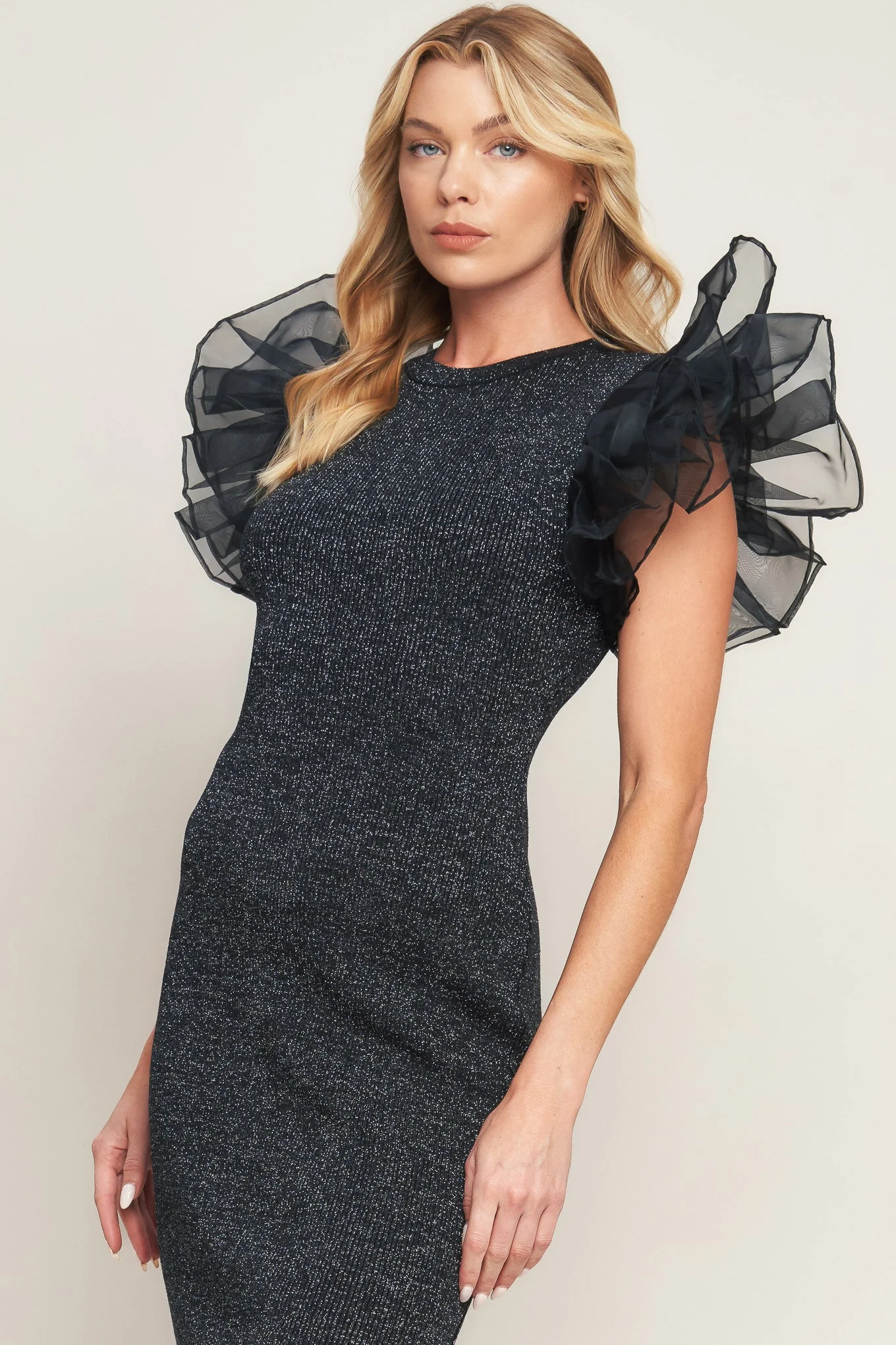 VOLUMINOUS POWER METALLIC BLACK MIDI DRESS - Image 4