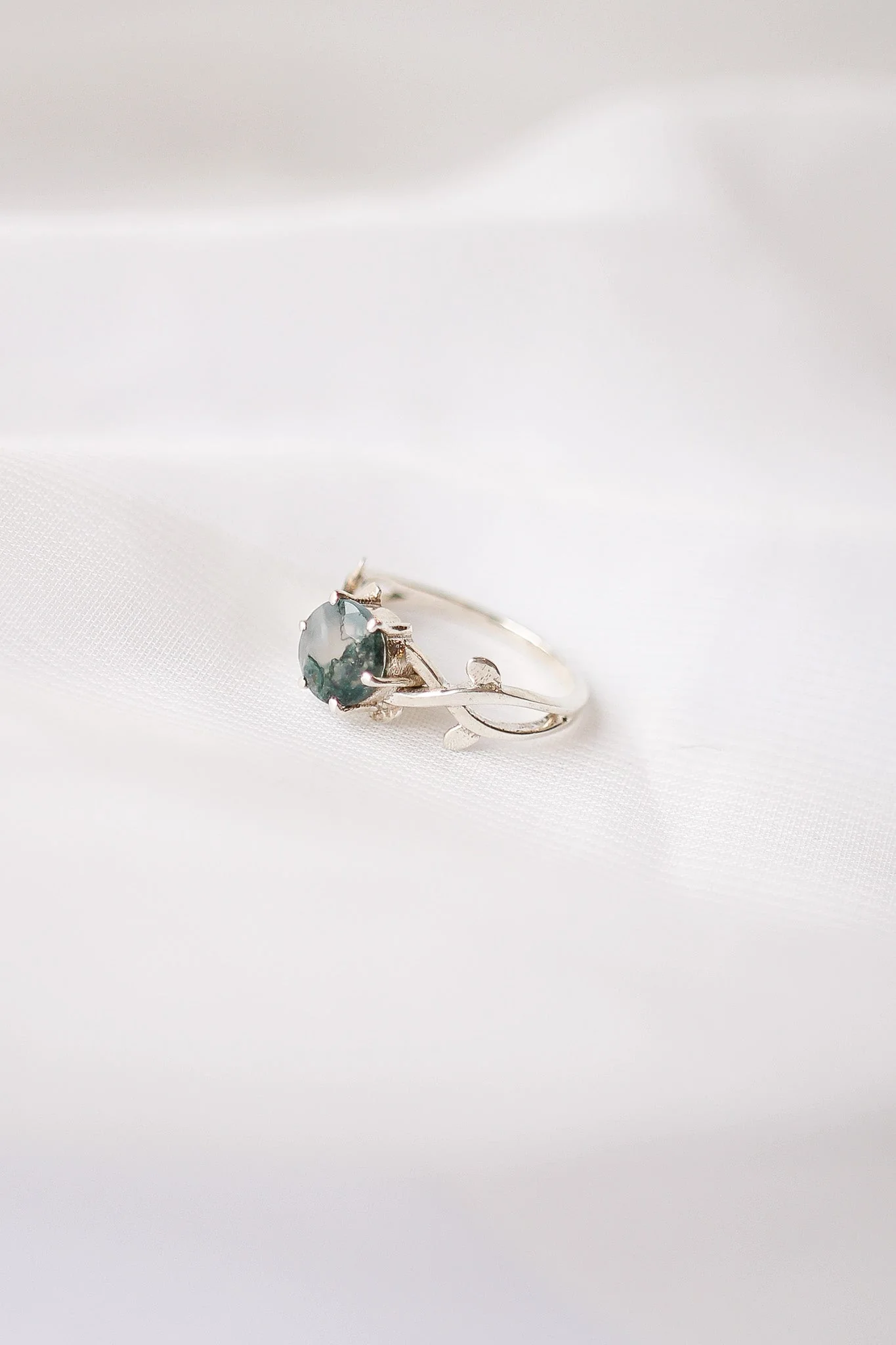 Willow Moss Agate Ring - Image 3